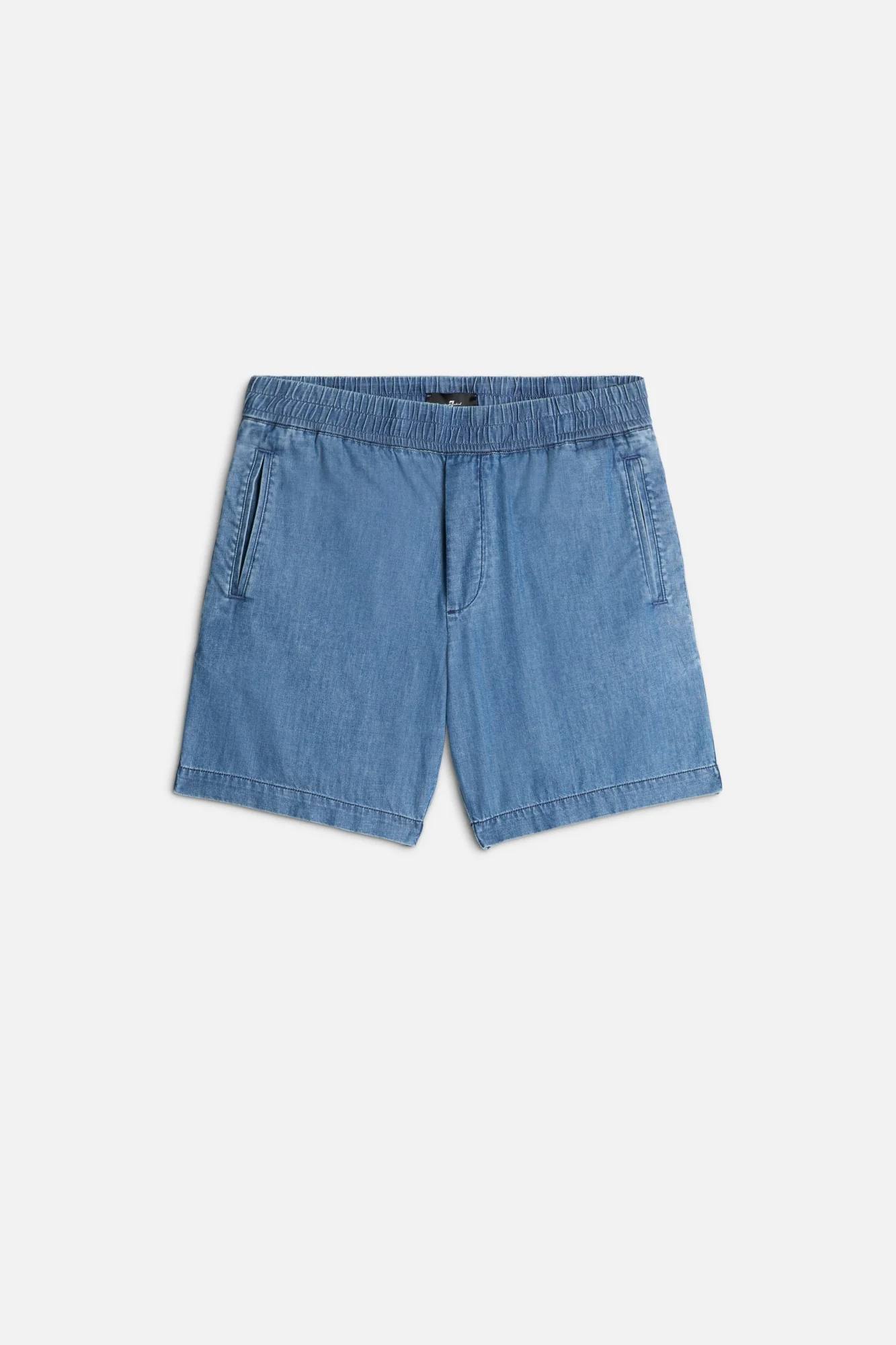 Leisure Denim Jogger Short in Seabrook