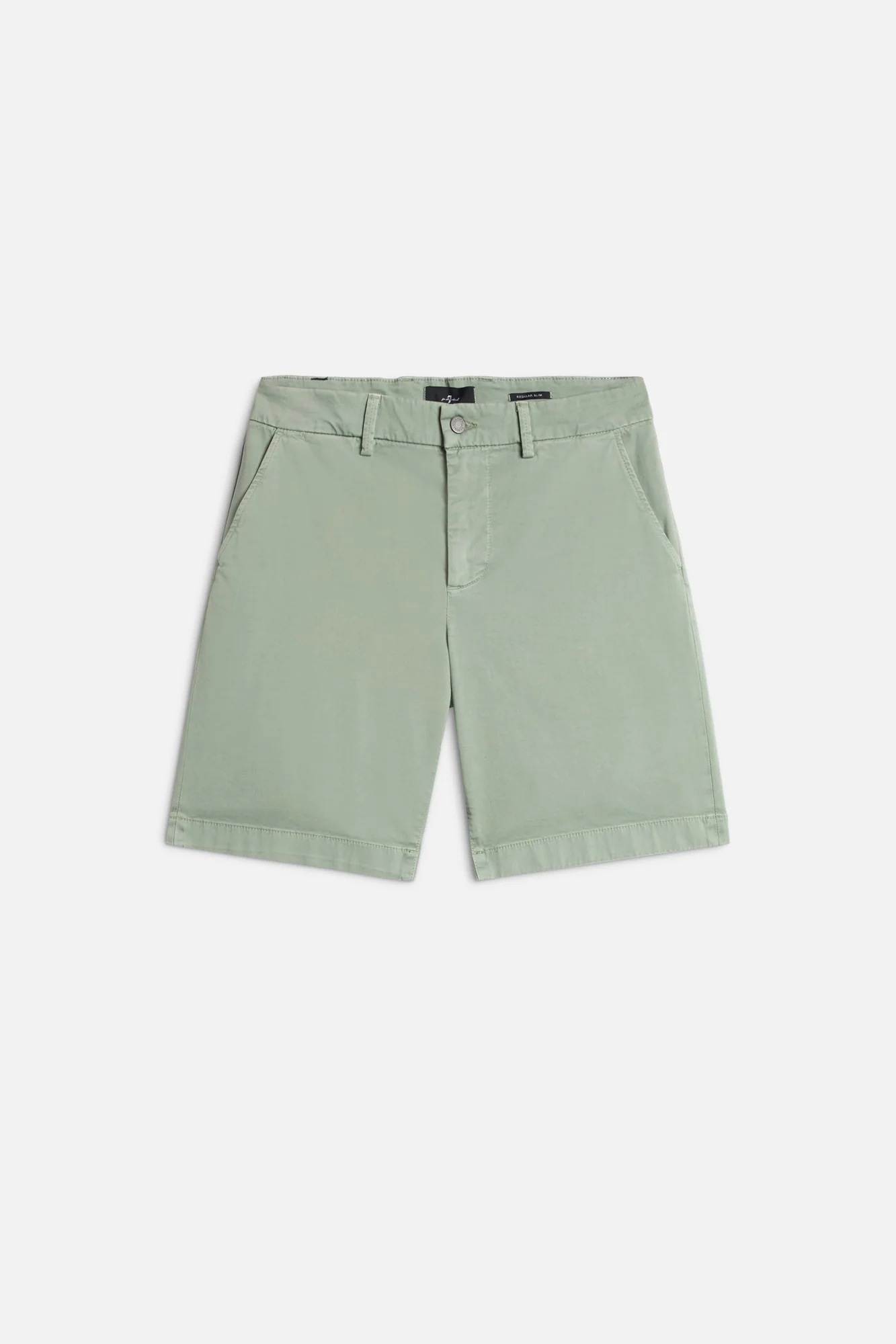 CHINO SHORT in Luxe Performance Sateen Leaf