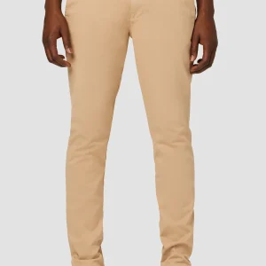 Classic Slim Straight Chino