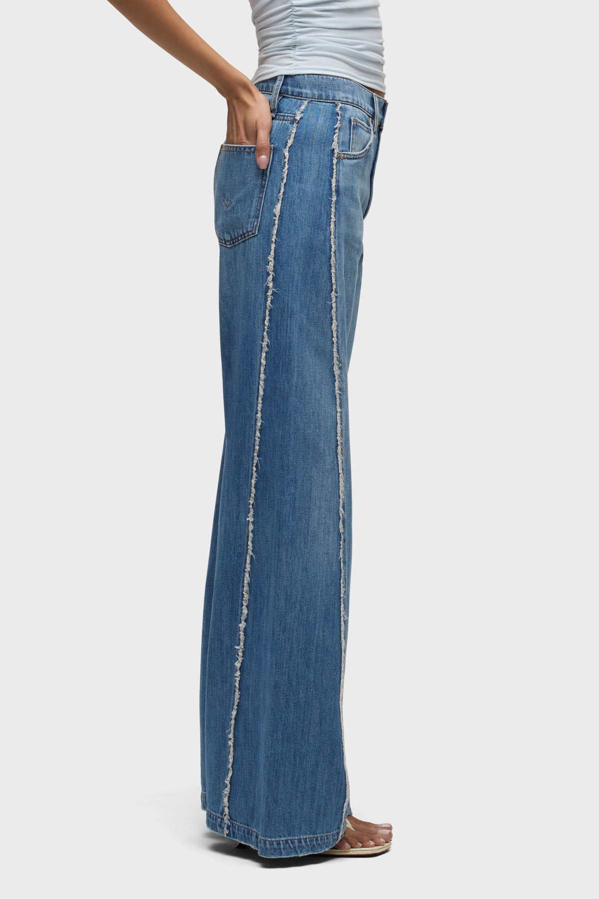 Jodie Loose Fit Wide Leg Jean With Frayed Seams - Image 3