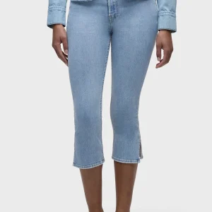 Capri Straight