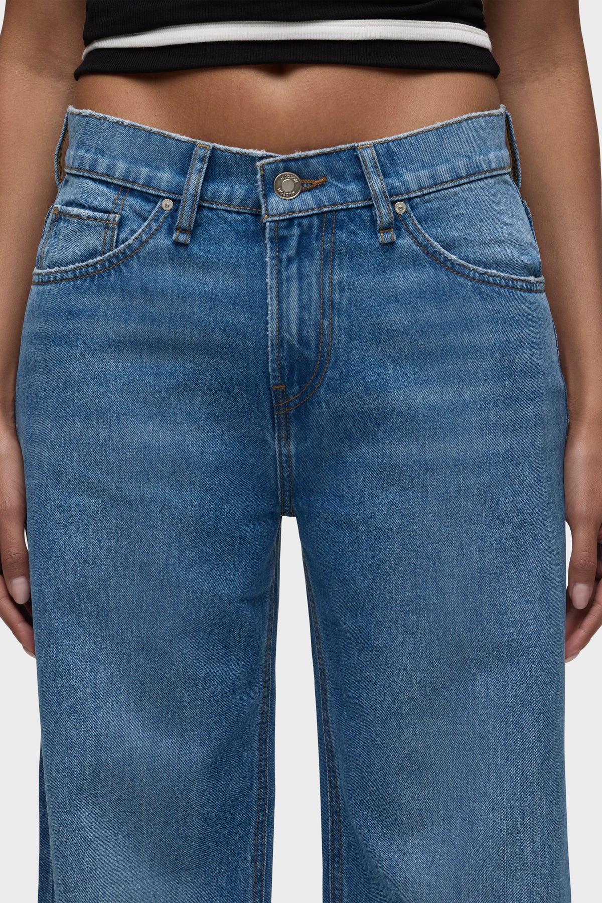 Rylee Loose Straight - Image 10