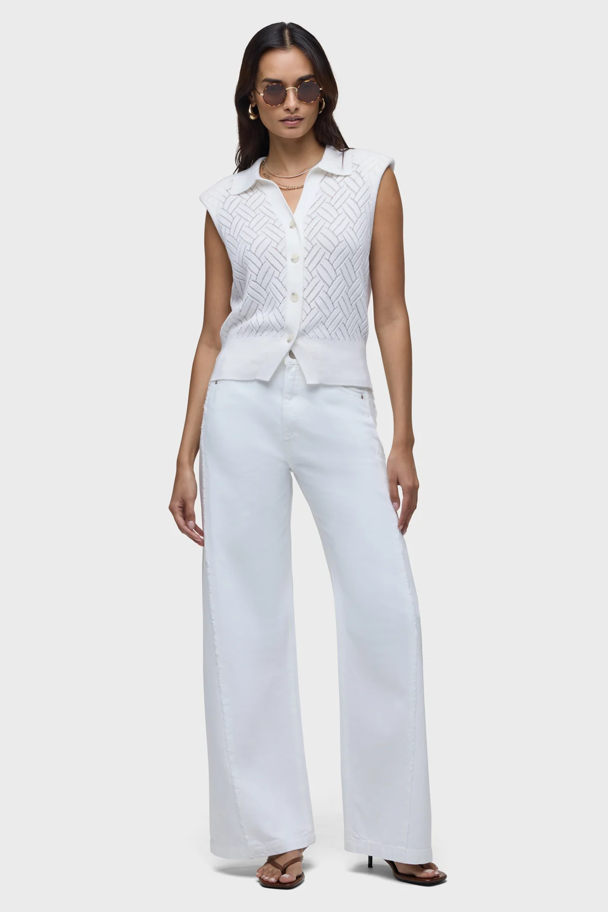 Knitted Sleeveless Collared Top - Image 4