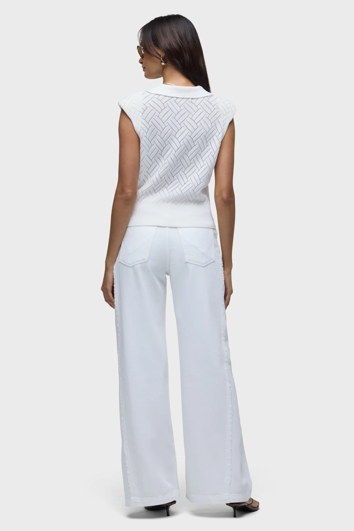 Knitted Sleeveless Collared Top - Image 6